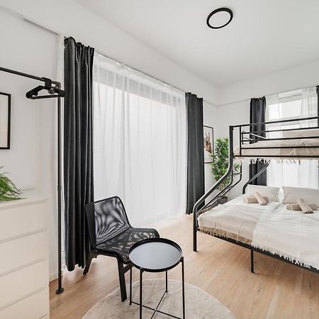 Chic Central City Rooms By Home2 Вена Экстерьер фото