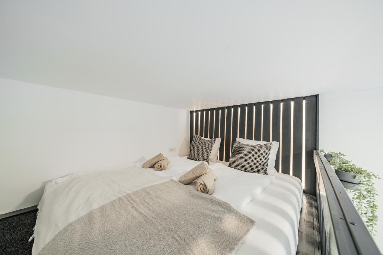 Chic Central City Rooms By Home2 Вена Экстерьер фото